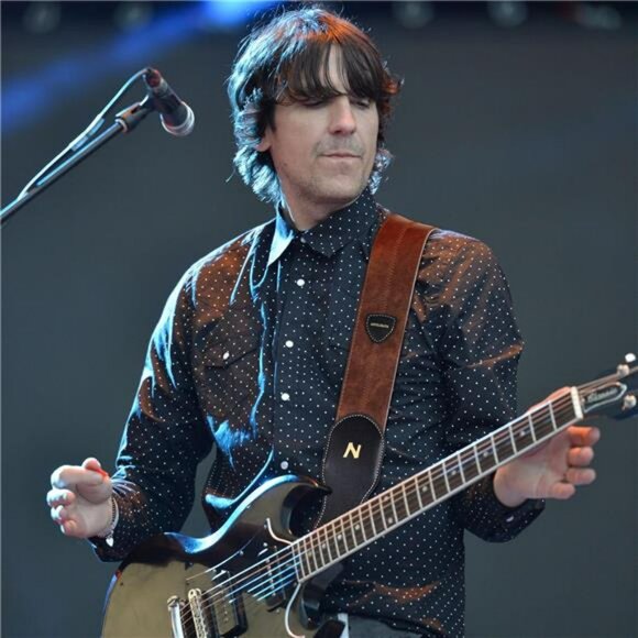 Brown Vegan Leather Guitar Strap Adjustable Soft Wide with Pick Holder - Picture 3 of 7